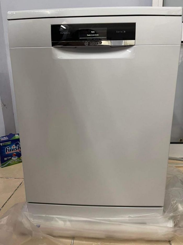 Máy rửa bát Bosch SMS88TW02M Dung Tích 14 Bộ series 8