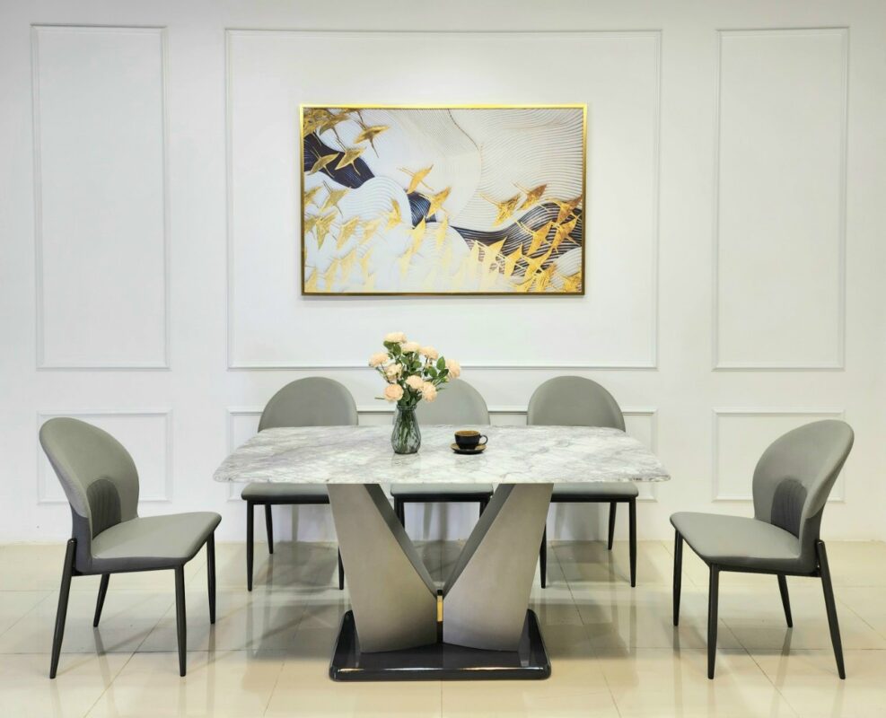 Bộ bàn nhập khẩu cao cấp mặt đá Bạch Ngọc Chân V