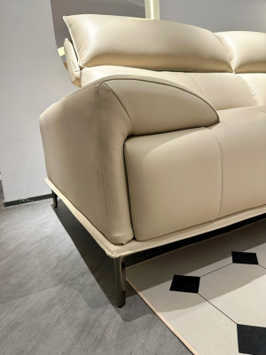 Cận cảnh tay ghế