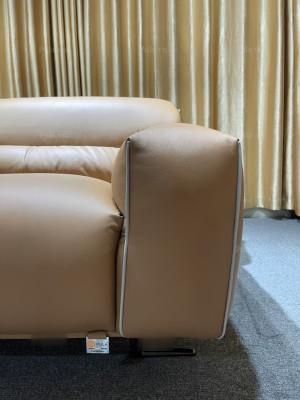 Cận chất tay ghế