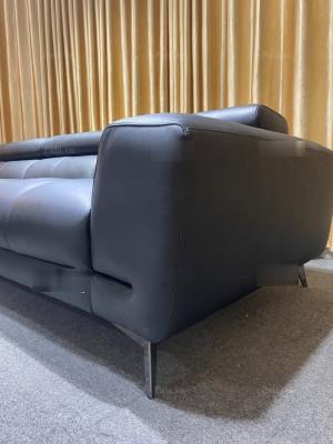 Dante tại xưởng của V68 Store